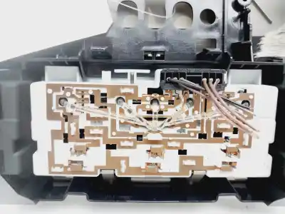 Автозапчасти б/у внутренний свет за opel astra j (p10) 1.3 cdti (68) ссылки oem iam 13339682  