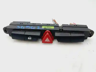 Second-hand car spare part hazard warning lights for kia ceed active 116 cv / 85 kw oem iam references 937001h000  