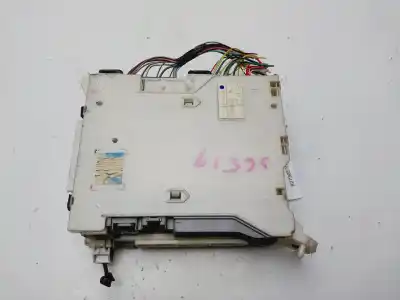 Second-hand car spare part fuse box unit for lexus is200 (ds2/is2) 220d oem iam references 8273053050  