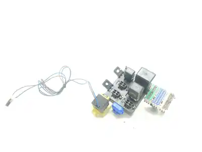 Second-hand car spare part fuse box unit for mitsubishi montero (v20/v40) 2800 td gls oem iam references mb183865  