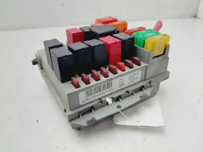 Recambio de automóvil de segunda mano de CAJA RELES / FUSIBLES para FIAT BRAVO (198)  referencias OEM IAM 51790930  