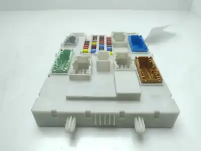 Автозапчасти б/у блок реле/предохранителей за volvo v40 r-design ссылки oem iam 31394963  