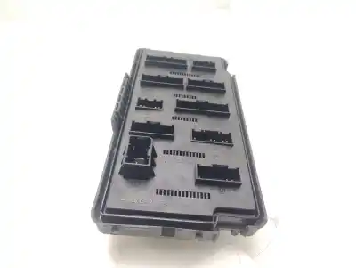 Gebrauchtes Autoersatzteil RELAIS SICHERUNGSKASTEN Multifunktionsrelais zum SSANGYONG KYRON  OEM-IAM-Referenzen 8212008B10  
