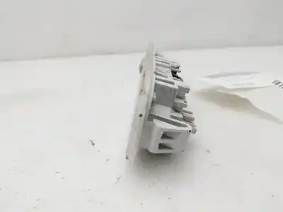 Second-hand car spare part interior light for renault clio iii collection oem iam references 8200074362  