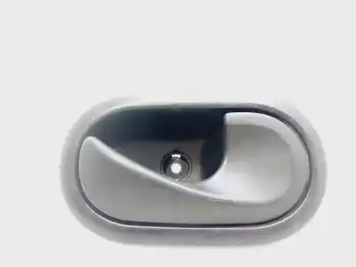 Second-hand car spare part interior right front handle for renault clio iii collection oem iam references 310580  