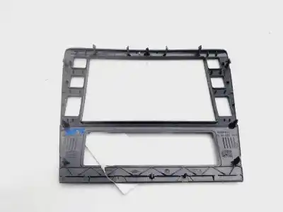 Автозапчастина б/у центральна консоль для skoda superb (3u4) classic посилання на oem iam 3u0858069g  