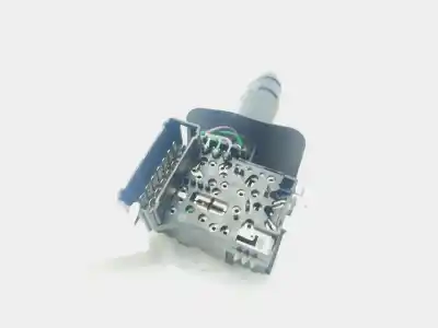 Second-hand car spare part headlights switch for renault clio ii fase ii (b/cb0) privilege oem iam references 7701047551  