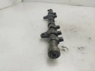 Автозапчастина б/у рампа инжектора для opel combo d kasten l1h1 2.4t 90 cv / 66 kw посилання на oem iam 55234437  