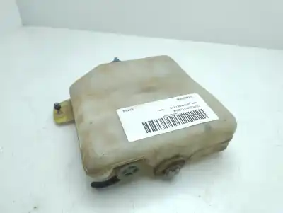Second-hand car spare part windscreen washer bottle for opel monterey ltd oem iam references 97807508  