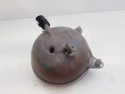 Second-hand car spare part COOLANT EXPANSION TANK for VOLKSWAGEN PASSAT B8 (3G2, CB2)  OEM IAM references 5Q0121407G  