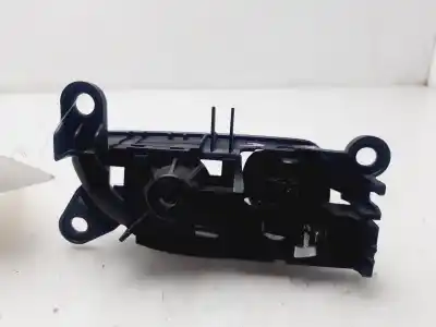 Second-hand car spare part interior left front handle for lexus is200 (ds2/is2) 220d oem iam references 6920830040  