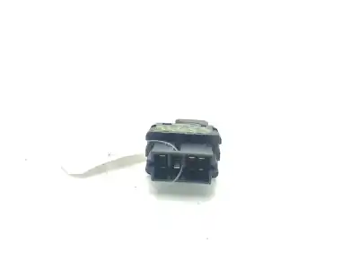 Second-hand car spare part right front power window switch for citroen c2 vtr oem iam references 96605364xt  