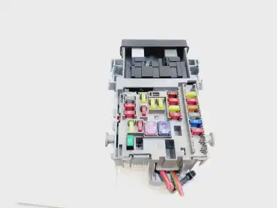 Second-hand car spare part FUSE BOX UNIT for OPEL ZAFIRA TOURER  OEM IAM references 13222786  