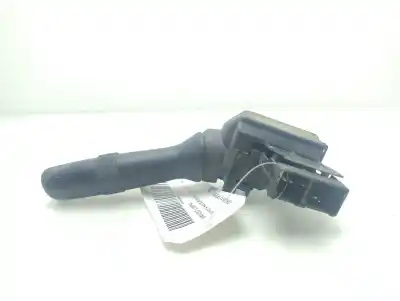 Second-hand car spare part windshiel wiper switch for toyota hilux (kun) double cab 4x4 oem iam references 0k06117f555 Second-hand car spare part windshiel wiper switch for toyota hilux (kun) double cab 4x4 oem iam references 0k06117f555