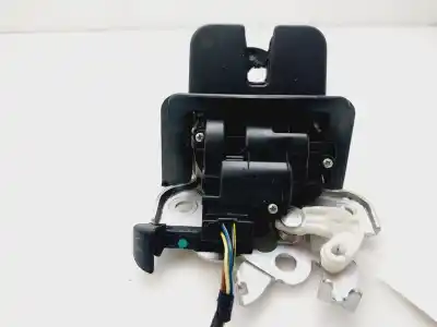 Second-hand car spare part trunk lock for audi a3 (8v) attraction oem iam references 8r0827505