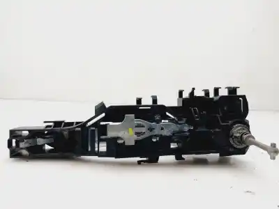 Second-hand car spare part exterior left front door handle for renault megane ii familiar dynamique oem iam references 8200178953