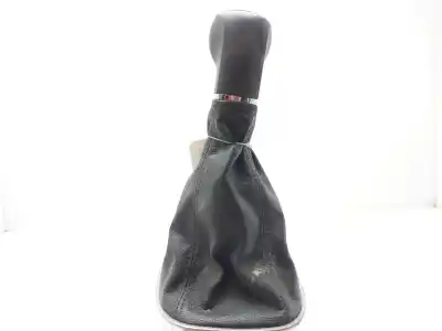 Pezzo di ricambio per auto di seconda mano POMELLO DELLA LEVA DEL CAMBIO per OPEL CORSA E  Riferimenti OEM IAM 55595593  