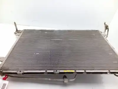 Pezzo di ricambio per auto di seconda mano CONDENSATORE / RADIATORE ARIA CONDIZIONATA per KIA SORENTO  Riferimenti OEM IAM 976063E901  