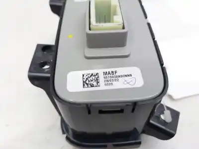 Peça sobressalente para automóvel em segunda mão comandos de alavanca por hyundai bayon maxx 2wd 84 cv / 62 kw referências oem iam 93700q0ab0