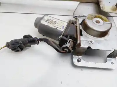 Second-hand car spare part passenger side right window regulator for mahindra goa 110 cv / 81 kw oem iam references 070706h1