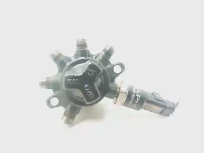 Автозапчасти б/у рампа инжектора за renault clio ii fase ii (b/cb0) base authentique 65 cv / 48 kw ссылки oem iam 8200057345