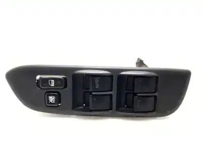 Peça sobressalente para automóvel em segunda mão botão / interruptor elevador vidro dianteiro direito por toyota rav 4 (a2) 2.0 d-4d executive 4x4 (2003->) referências oem iam 8482042130