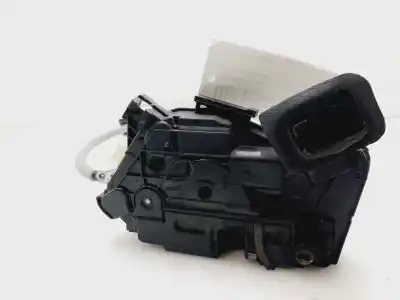 Автозапчастина б/у замок заднього правого дверя для skoda rapid ambition посилання на oem iam 5e0839016a   Автозапчастина б/у замок заднього правого дверя для skoda rapid ambition посилання на oem iam 5e0839016a