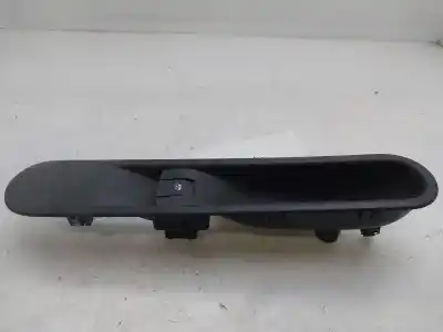 Автозапчасти б/у ВЫКЛЮЧАТЕЛЬ ПЕРЕДНЕГО ПРАВОГО ОКНА за RENAULT ESPACE IV (JK0)  ссылки OEM IAM 8200220511  