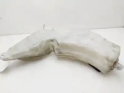 Pièce détachée automobile d'occasion réservoir de lave-glace pour dodge journey sxt références oem iam 05116307aa