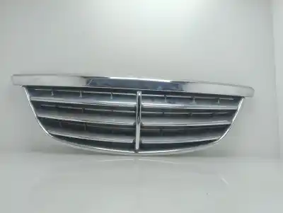 Автозапчастина б/у ПЕРЕДНЯ РЕШІТА для SSANGYONG KYRON  Посилання на OEM IAM 7945109100  