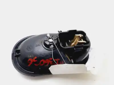 Second-hand car spare part interior left front handle for renault clio iii emotion oem iam references 8200310579  