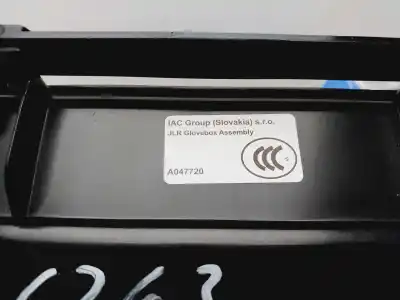 Автозапчастина б/у бардачок для jaguar e-pace r-dynamic awd 180 cv / 132 kw посилання на oem iam j9c3060t10a  