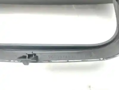 Pezzo di ricambio per auto di seconda mano console centrale per citroen c2 vtr riferimenti oem iam 9653074277  