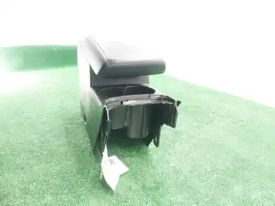 Second-hand car spare part center armrest for seat ateca (khp) style go 149 cv / 110 kw oem iam references 575863241x