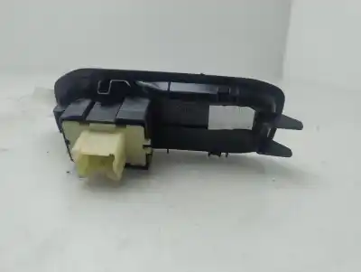 Second-hand car spare part right front power window switch for dacia duster ii prestige oem iam references 809609000r  