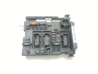 Pièce détachée automobile d'occasion BOITIER FUSIBLE BSM pour PEUGEOT 307 BREAK / SW (S1)  Références OEM IAM 9650664080  