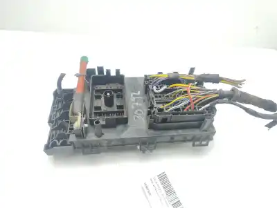 Second-hand car spare part fuse box unit for opel astra j (p10) 1.4 (68) oem iam references 13302309
