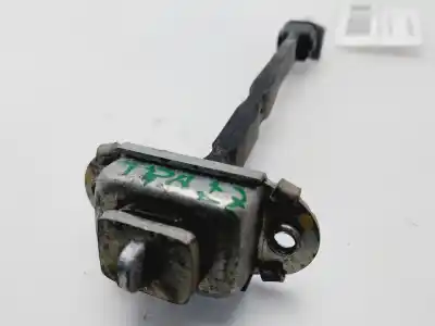 Pezzo di ricambio per auto di seconda mano fermo porta per nissan note acenta riferimenti oem iam 824303vv0a  