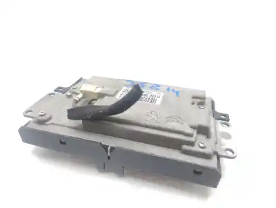 Second-hand car spare part multifunction display for citroen c4 lim. live edition oem iam references 9825028980  