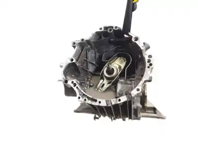 Pezzo di ricambio per auto di seconda mano riduttore per audi a6 berlina (4b2) 2.4 (121kw) riferimenti oem iam eaa  s 5 velocidades