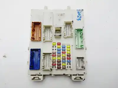 Second-hand car spare part fuse box unit for ford kuga (cbs) titanium oem iam references gv6t14a073uc  