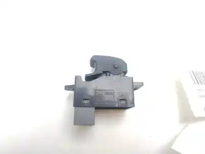 Peça sobressalente para automóvel em segunda mão BOTÃO / INTERRUPTOR ELEVADOR VIDRO TRASEIRO ESQUERDO por SSANGYONG RODIUS  Referências OEM IAM 621W05450  