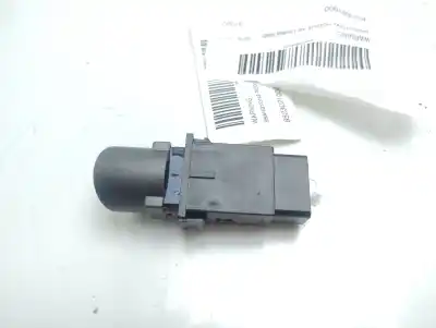 Second-hand car spare part hazard warning lights for ssangyong rodius xdi oem iam references 8523021000  