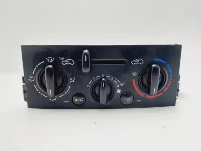 Pièce détachée automobile d'occasion COMMANDE DE CHAUFFAGE / CLIMATISATION pour PEUGEOT 207  Références OEM IAM 69910002  