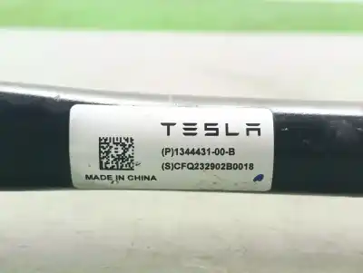 Автозапчастина б/у правий задний кронштейн для tesla model 3 basis rwd 325 cv / 239 kw посилання на oem iam 134443100b  