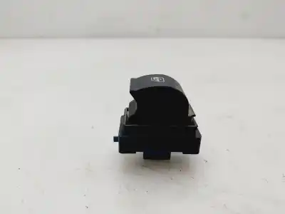 Peça sobressalente para automóvel em segunda mão botão / interruptor elevador vidro dianteiro direito por fiat doblo ii (152) pop referências oem iam 7354612800