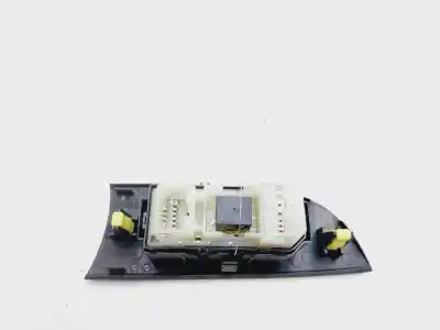 Second-hand car spare part rear right power window switch for lexus is200 (ds2/is2) 220d oem iam references 8403053020  