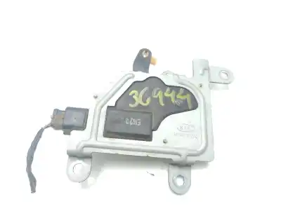 Second-hand car spare part tailgate central locking system  for kia sorento 2.5 crdi concept oem iam references 812403e000  