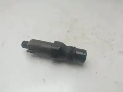 Автозапчастина б/у инжектор для renault rapid/express (f40) 1.9 diesel посилання на oem iam lcr6733001c  