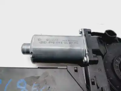 Second-hand car spare part right front window motor for audi a4 avant (8e) 3.0 tdi quattro oem iam references 8e1959802h   Second-hand car spare part right front window motor for audi a4 avant (8e) 3.0 tdi quattro oem iam references 8e1959802h